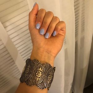 Metal, elastic bracelet